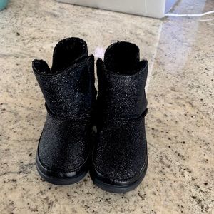 UGG toddler sparkle boots size 6